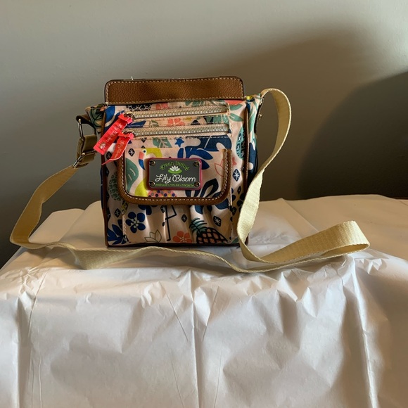 49. LILY BLOOM JAMIE MINI CROSSBODY - Green Living - Picture 2 of 3